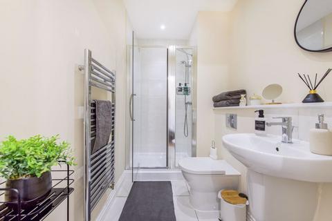 1 bedroom apartment to rent, 73-89 Station Rd, West Drayton, UB7