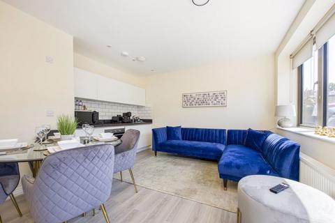 1 bedroom apartment to rent, 73-89 Station Rd, West Drayton, UB7