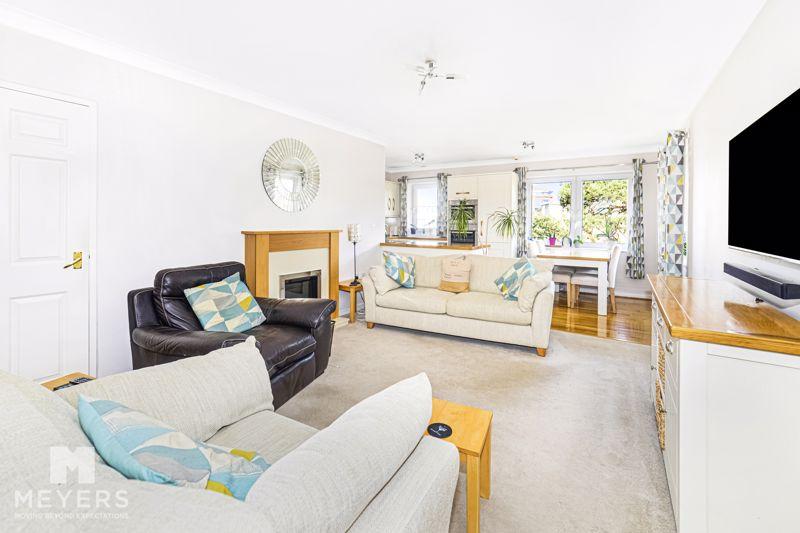St. Peters Court, St. Peters Road, Bournemouth, BH1 2 bed apartment for