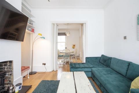 2 Ada Road, London, SE5 7RW