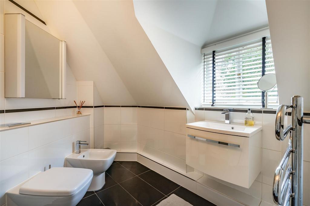 8497090-interior23.jpg