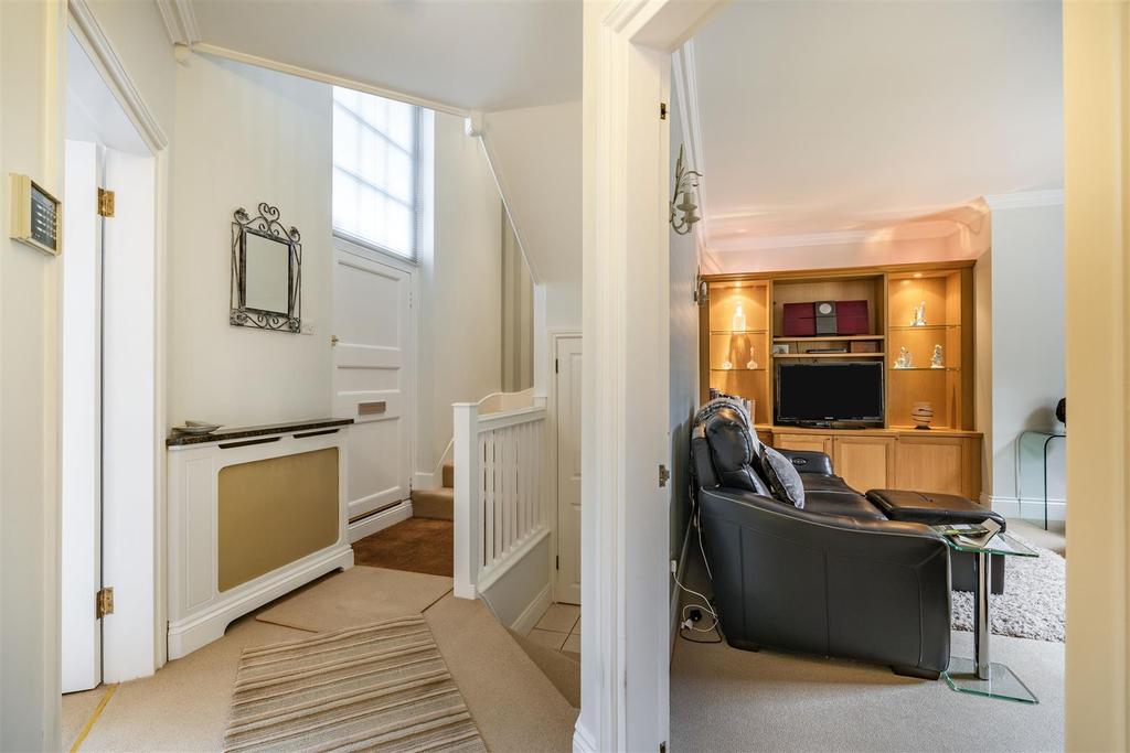 8497090-interior27.jpg