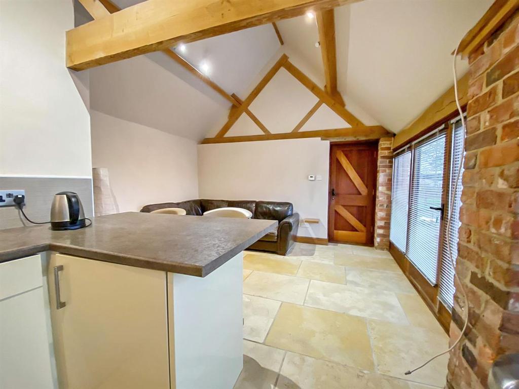 The Annex, Throstles Nest, Brinklow... 1 bed cottage £950 pcm (£219 pw)