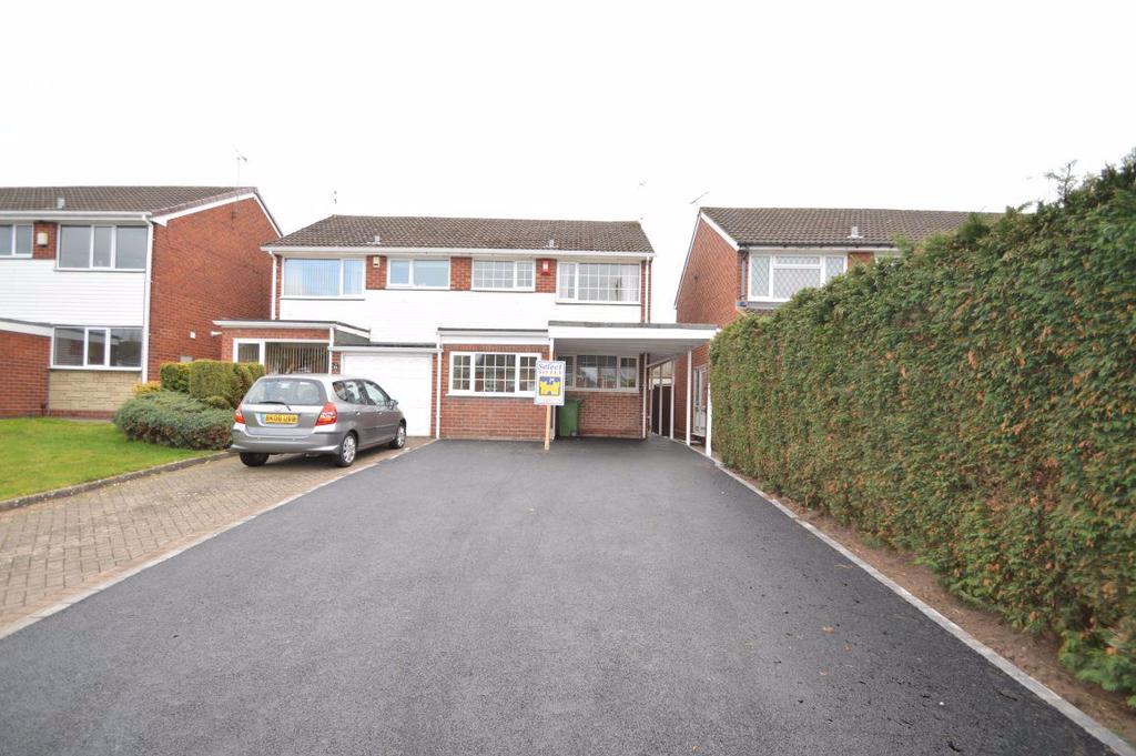 Dubarry Avenue, Kingswinford 3 bed semidetached house £795 pcm (£183 pw)