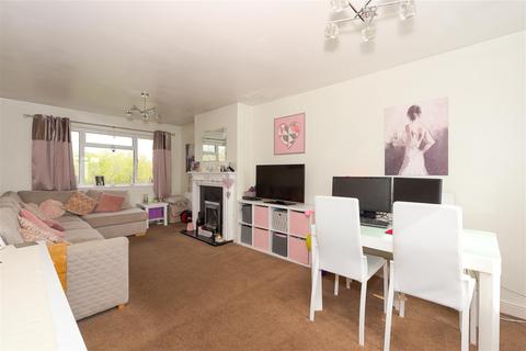22 Stanton Close, Epsom, KT19 9NP