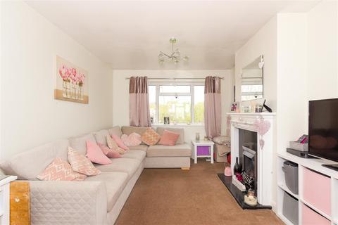22 Stanton Close, Epsom, KT19 9NP