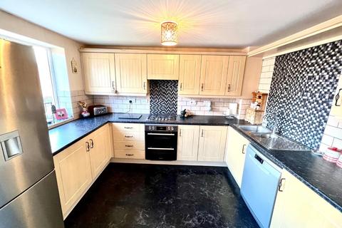 25 Gladiator Close, Wootton, Northampton, NN4 6LS