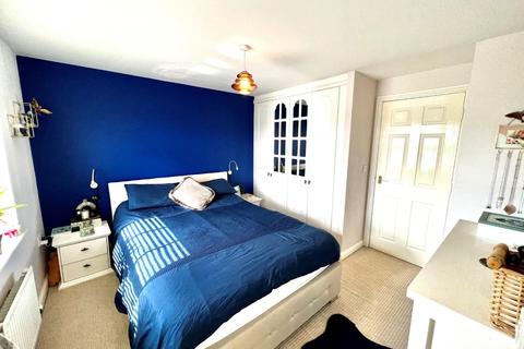 25 Gladiator Close, Wootton, Northampton, NN4 6LS