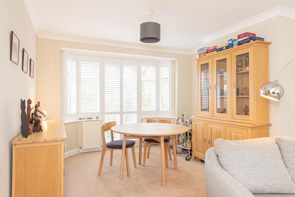 Seaforth Gardens, Stoneleigh 4 bed semidetached house for sale £775,000