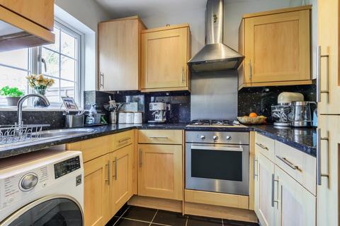 111 Cline Road, Guildford, GU1 3ND