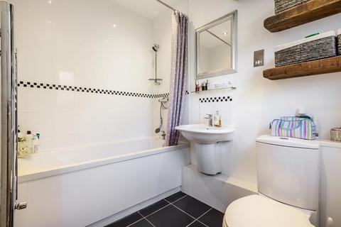 111 Cline Road, Guildford, GU1 3ND