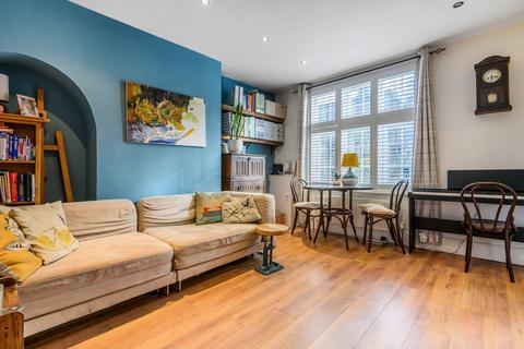 111 Cline Road, Guildford, GU1 3ND