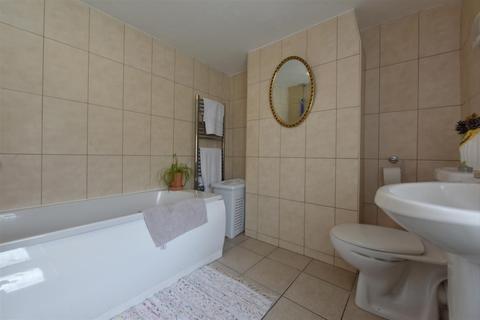 2 Pinfold Lane, Scarisbrick, Ormskirk, L40 8HR