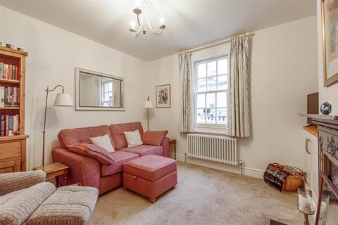 16 Cottage Grove, Surbiton, KT6 4JH