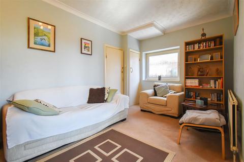 186 Revidge Road, Blackburn, BB2 6DT