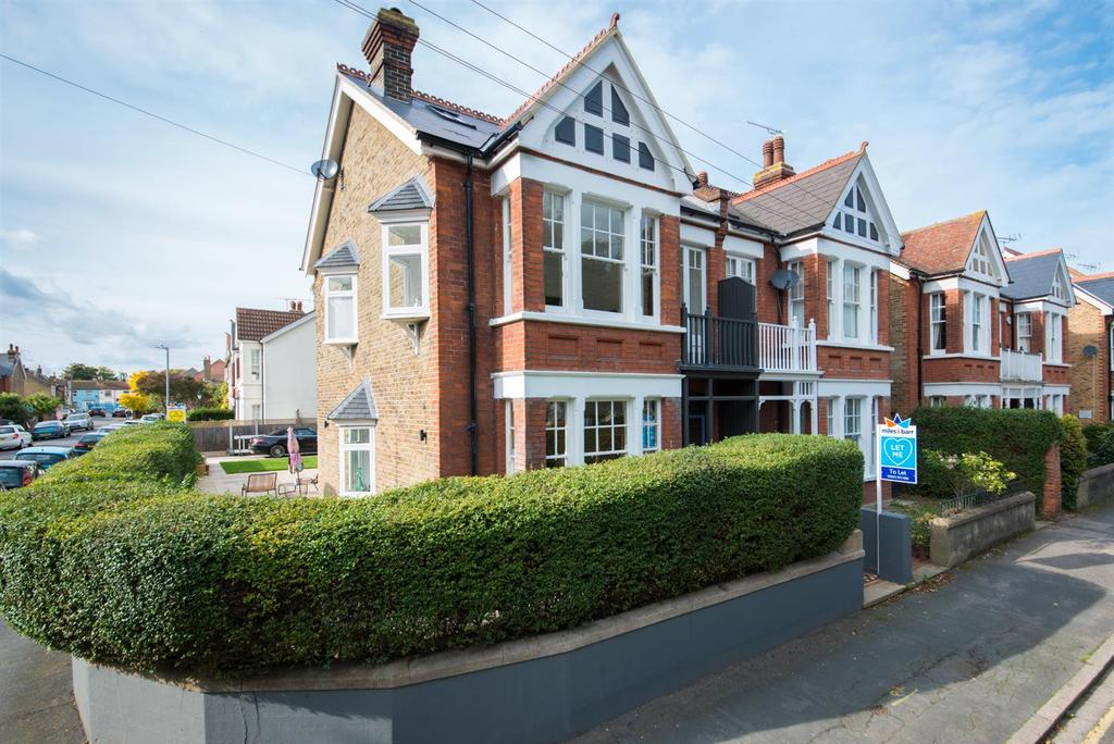 Pierremont Avenue, Broadstairs 4 bed house £875,000