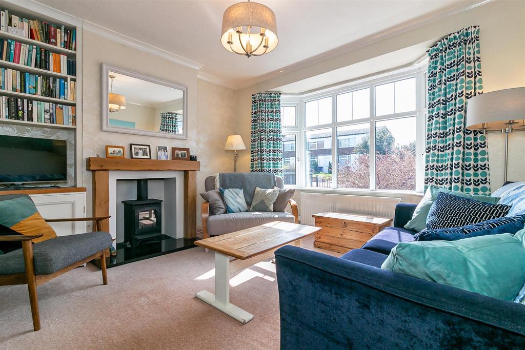 Bearton Road, Hitchin 4 bed semidetached house £700,000