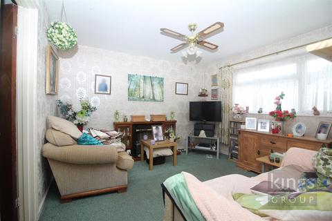 5 Tithelands, Harlow, CM19 5NA
