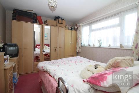 5 Tithelands, Harlow, CM19 5NA