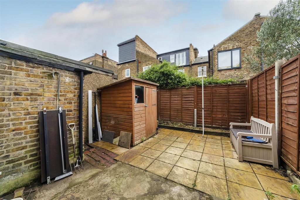 Lothair Road, Ealing, W5 3 bed terraced house £750,000