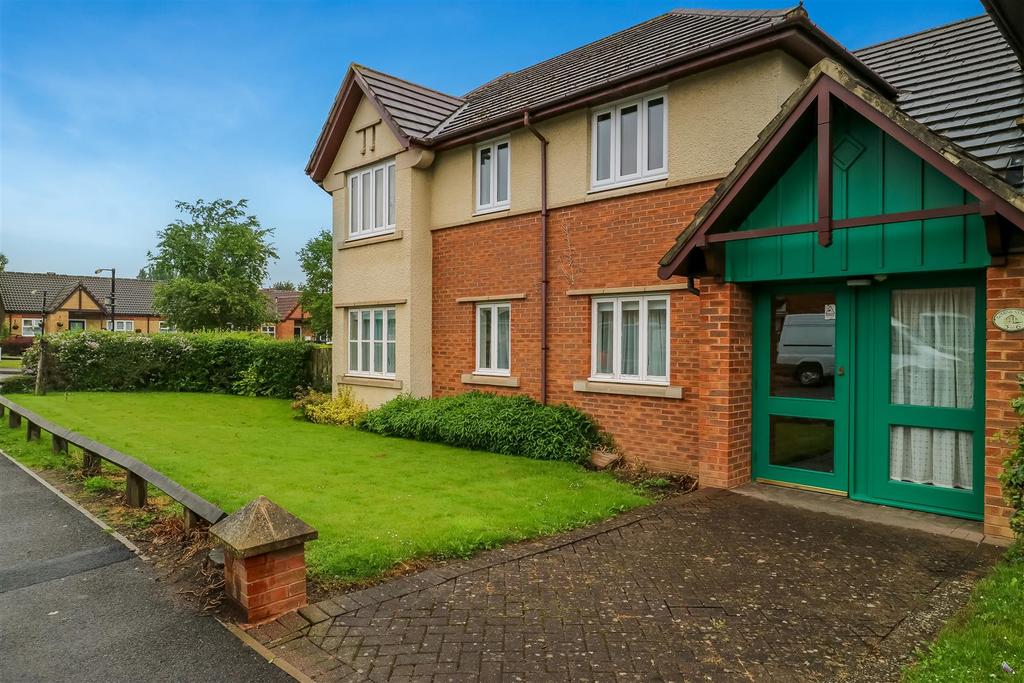 Bourne Court, Darlington 2 bed apartment £475 pcm (£110 pw)
