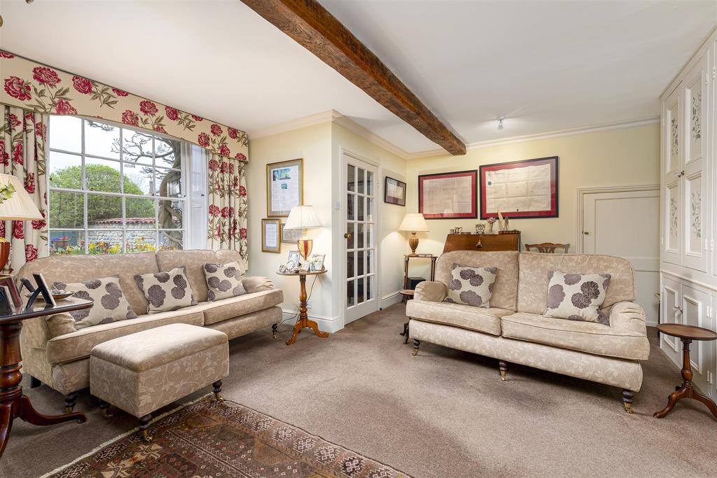 Sitting Room 2.jpg
