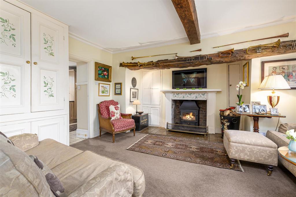 Sitting Room 1.jpg