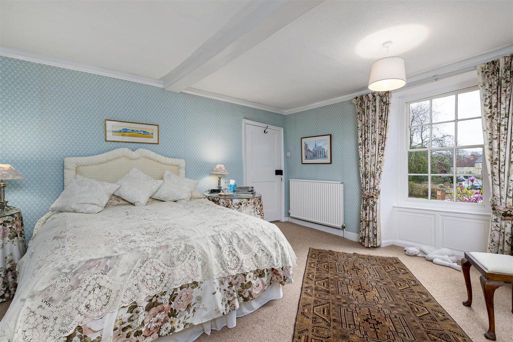 Bedroom 2 2.jpg