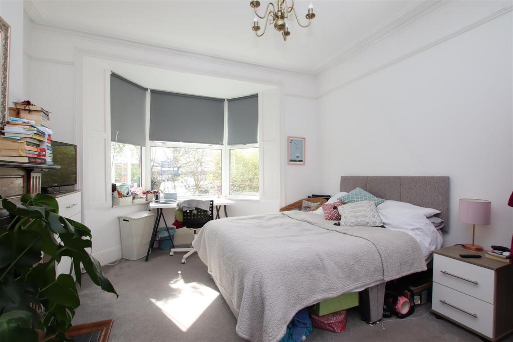 Bedroom 1.JPG