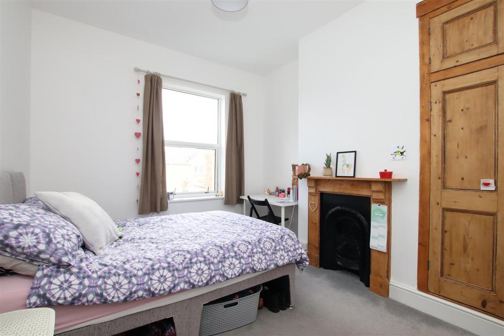 Bedroom 3.JPG