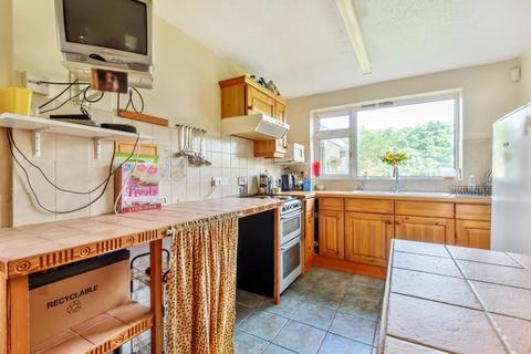 4 bedroom semi-detached house for sale - Chinnor,  Oxfordshire,  OX39