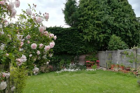 12 Beech Road, Chinnor, OX39 4RB