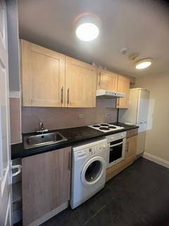 undefined, Alton Gardens, Luton