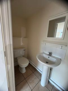 undefined, Alton Gardens, Luton
