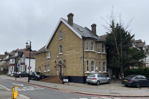 Serviced office to rent, Park Lane, Surrey, CR0