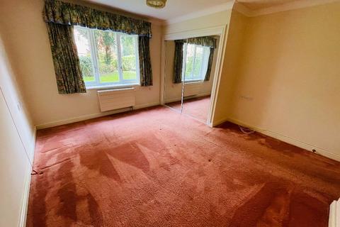 2 bedroom flat for sale - Flat , Dove House Court, Grange Road, Solihull