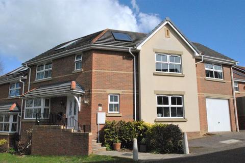 44 Olvega Drive, Buntingford, SG9 9FJ
