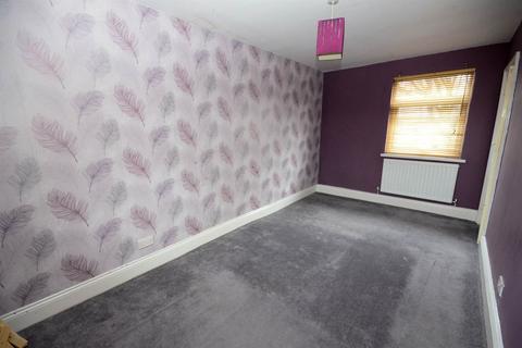 3 bedroom semi-detached house for sale - South View, Birtley