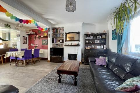 53 Barley Mount, Exeter, EX4 1RP