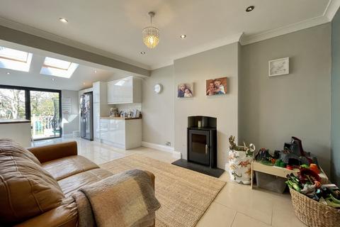 3 bedroom detached house for sale - Vuefield Hill, St Thomas, EX2
