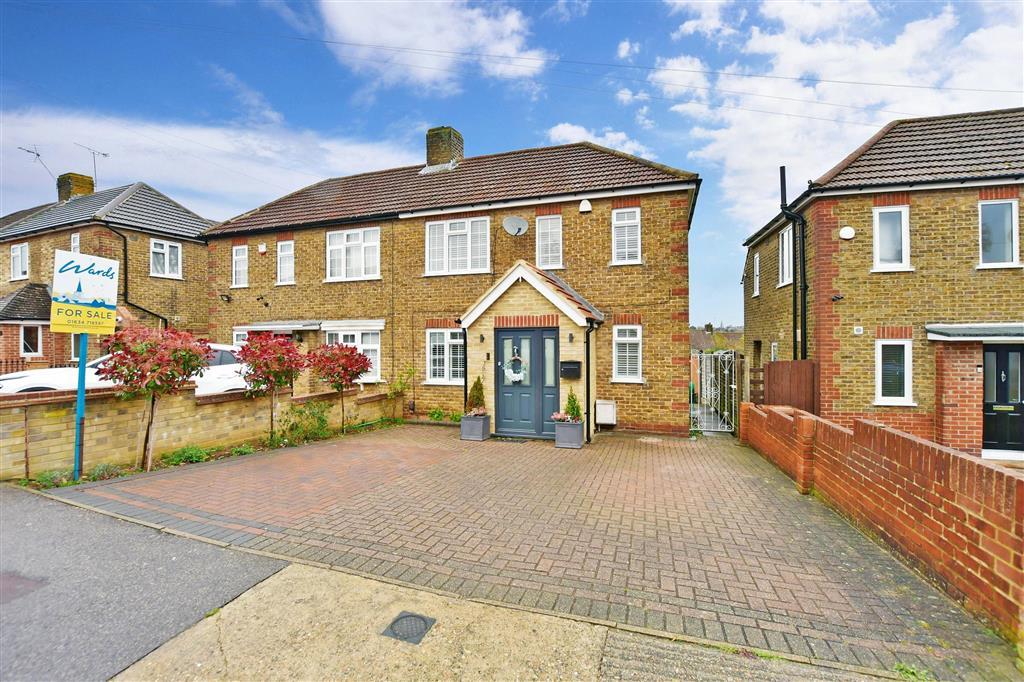 Cedar Road, Strood, Rochester, Kent 3 bed semidetached house £325,000