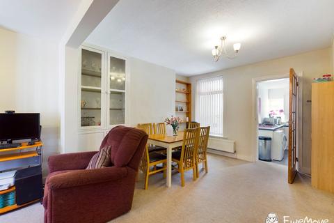 27 Nursery Road, Salisbury, SP2 7HX