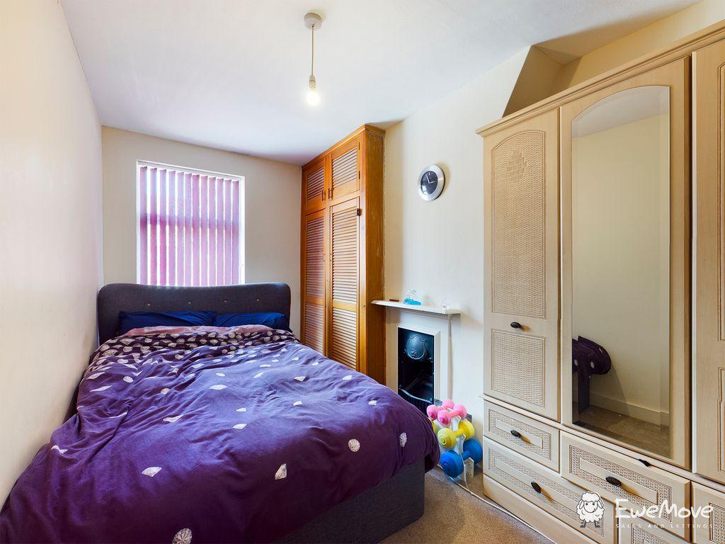 Bedroom 1 (Double)