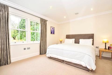 5 bedroom detached house to rent, Hitchen Hatch Lane, Sevenoaks, Kent, TN13
