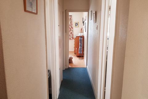 21 Leicester Close, Worcester Park, KT4 8TJ