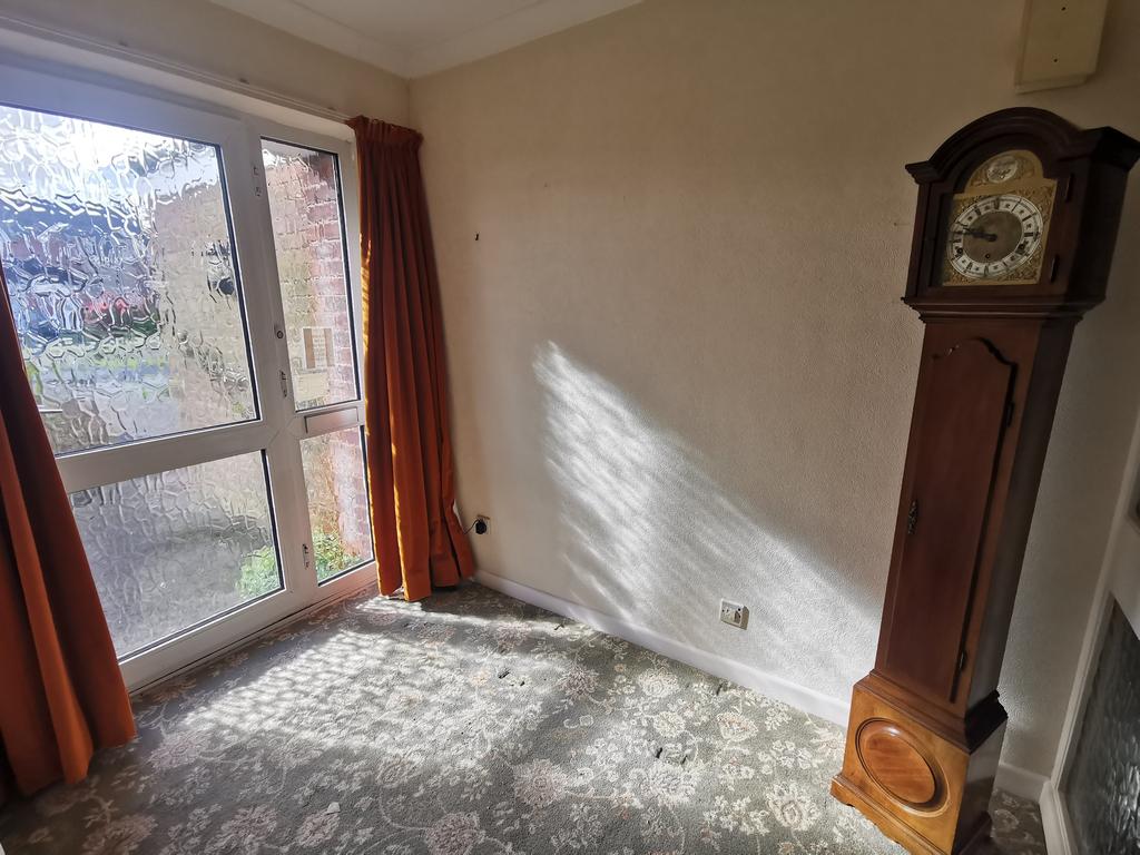 Wharfedale Close, Leyland PR25 3 bed detached bungalow for sale £300,000