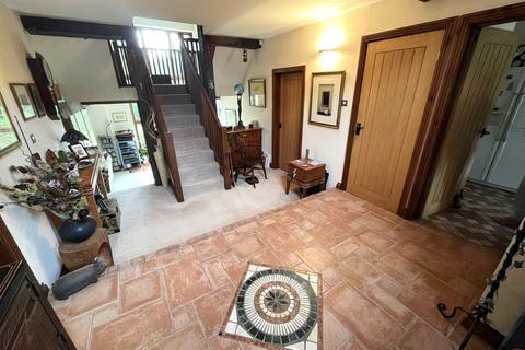 6 bedroom detached house for sale, The Tithe Barn, Notton