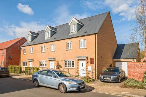 undefined, Epson Way,  Bicester,  OX26