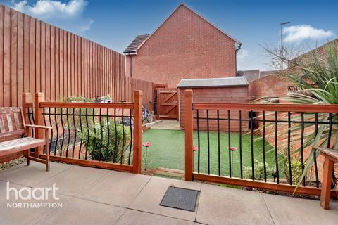 60 Booth Park, Northampton, NN3 6HU
