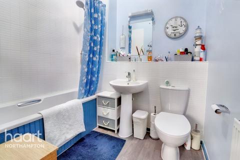 60 Booth Park, Northampton, NN3 6HU